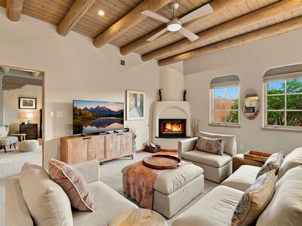 3101 Old Pecos Trl Unit 218, Santa Fe, NM 87505