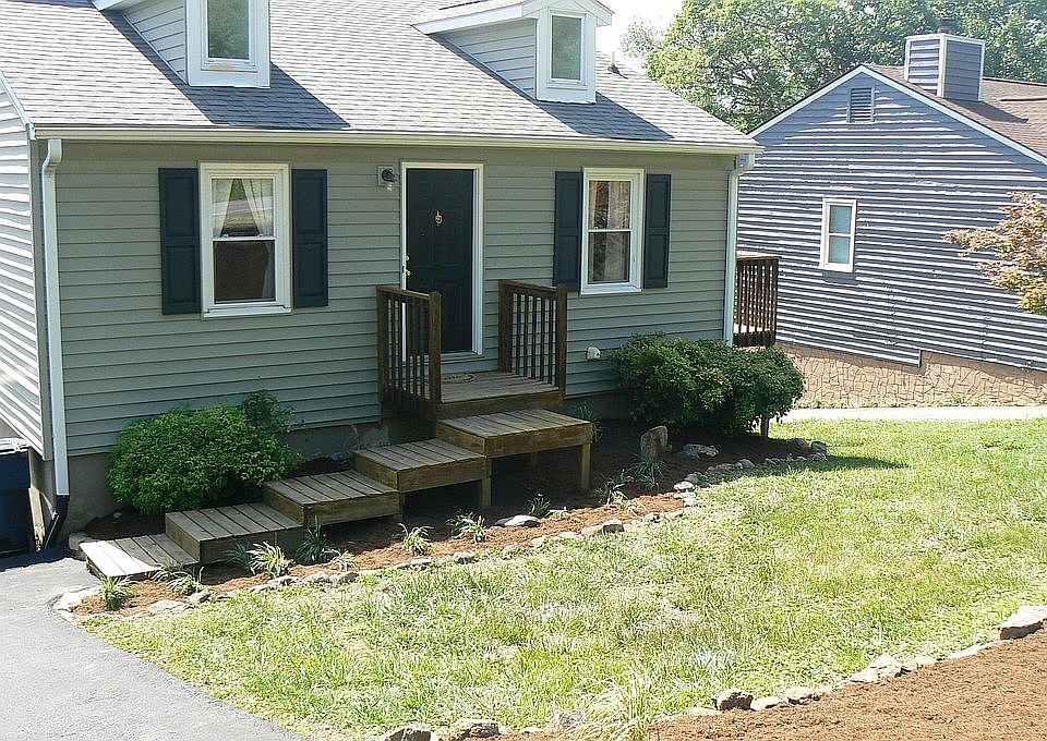 1st image of 4868 Old Mountain Rd NE