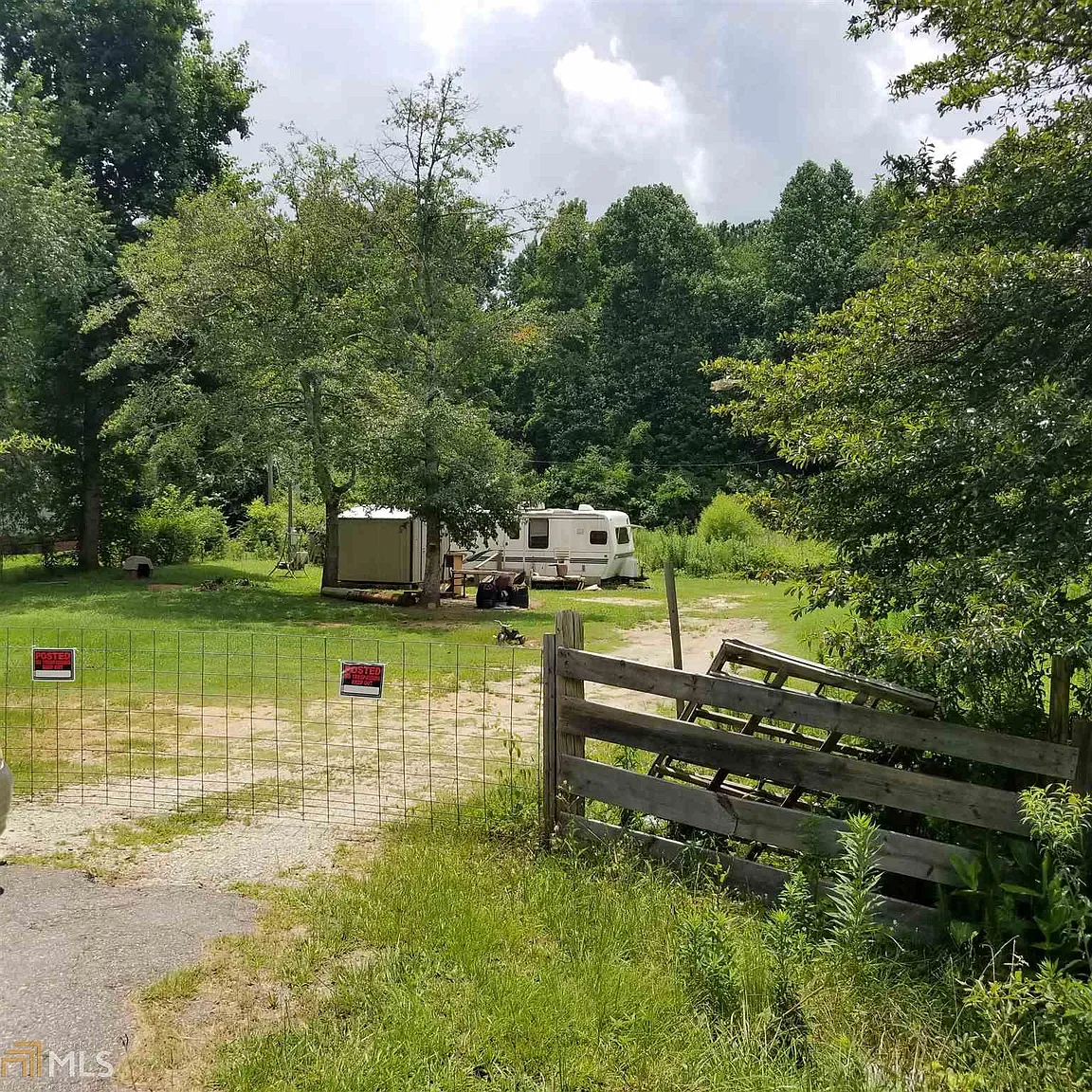 1101 Laboon Rd photo 1