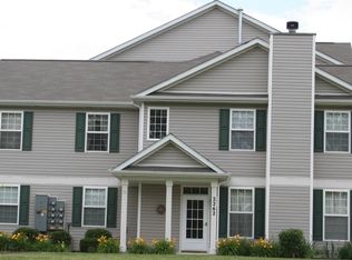2262 Graystone Dr, Joliet, IL