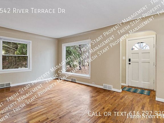 5th image of 1542 River Terrace Dr