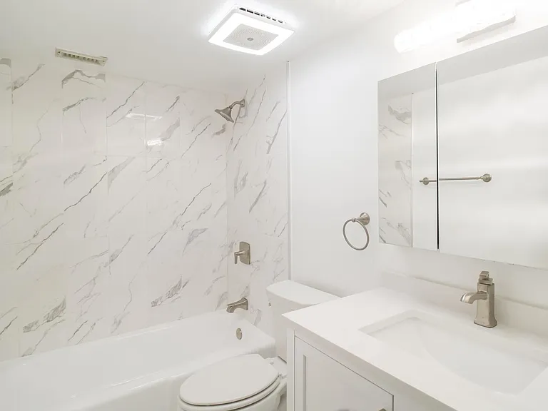 11602 Vantage Hill Rd #2A — Photo 18