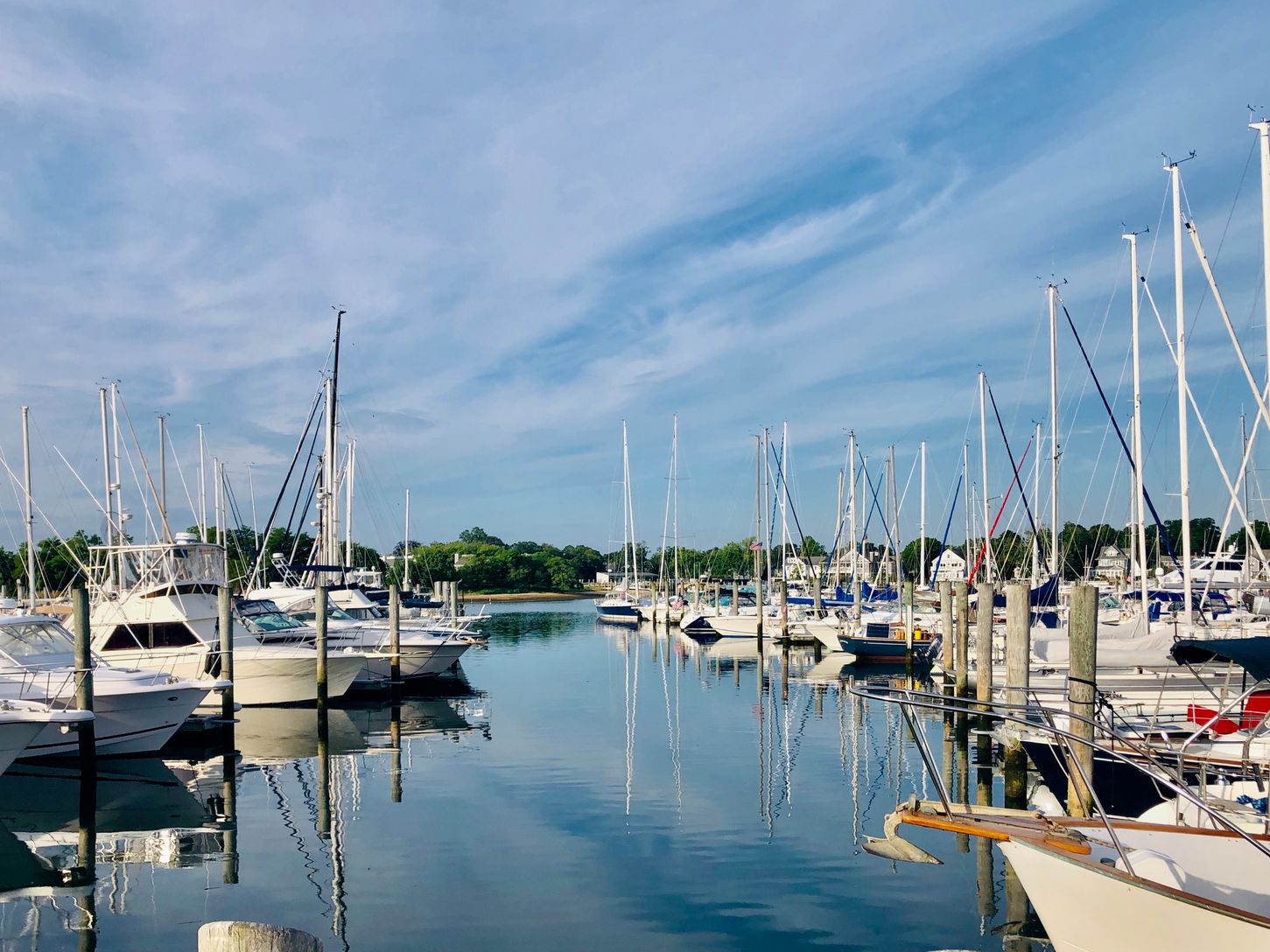  Brewer's Marina - Great Marina to call Home...