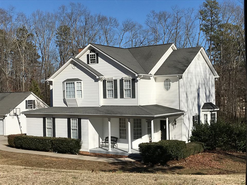 1st image of 4406 Honeysuckle Ln