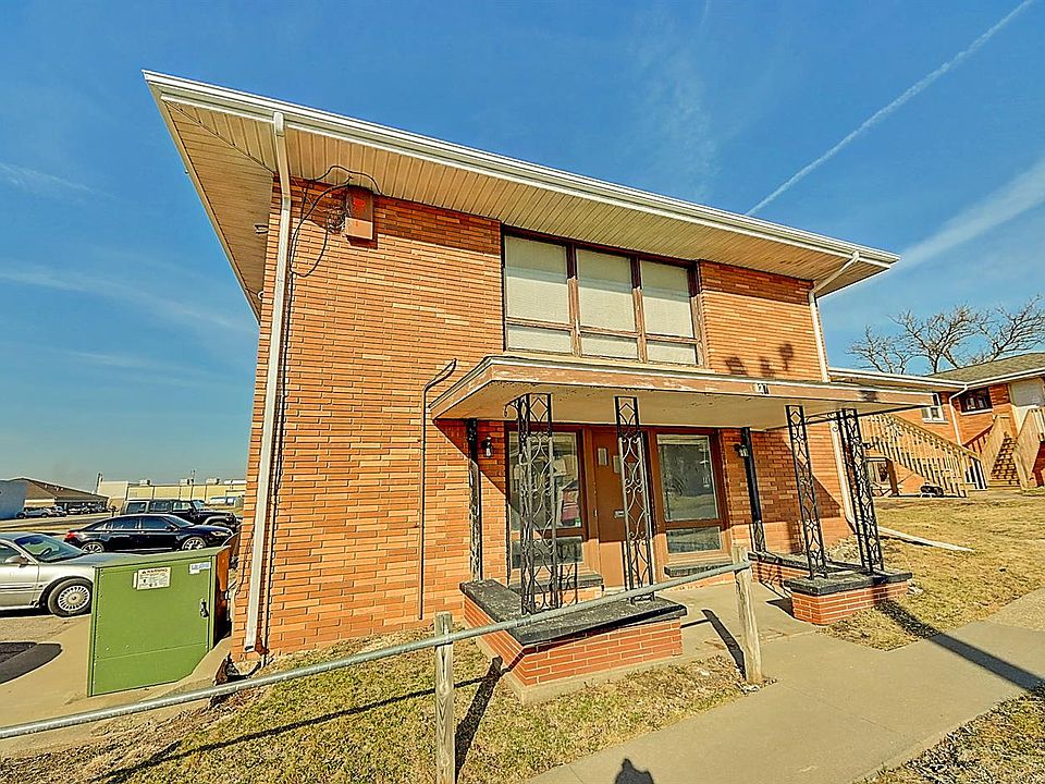 1st image of 127 Southview Dr