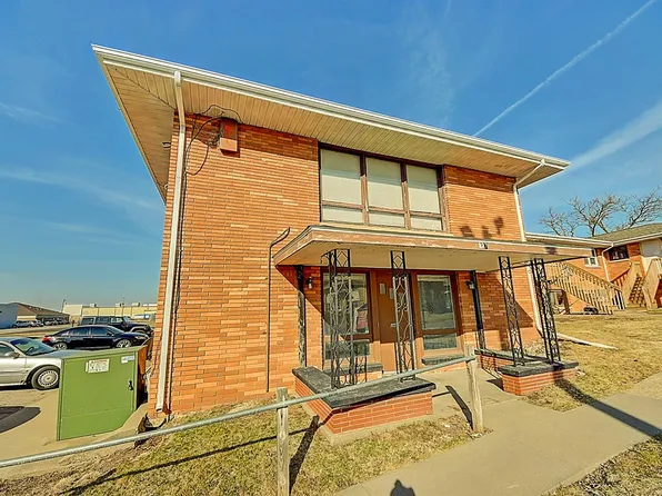 127 Southview Dr, Marion, IA 52302