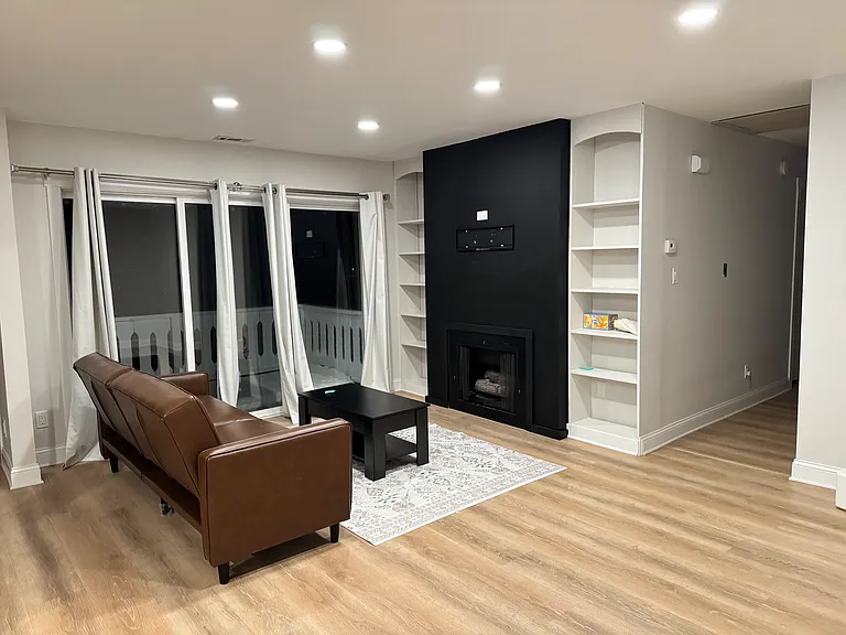 2121 Dogwood Ln #1 — Photo 1