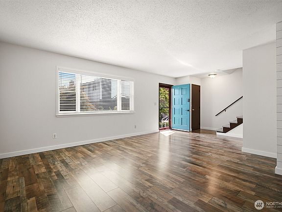 3rd image of 100 N 56th Avenue #100