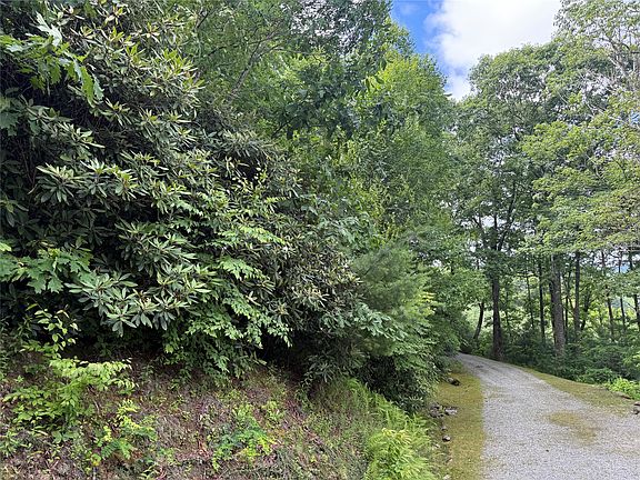 5th image of 6 Loch Drive