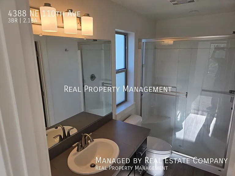 4388 NE 110th Ave — Photo 16