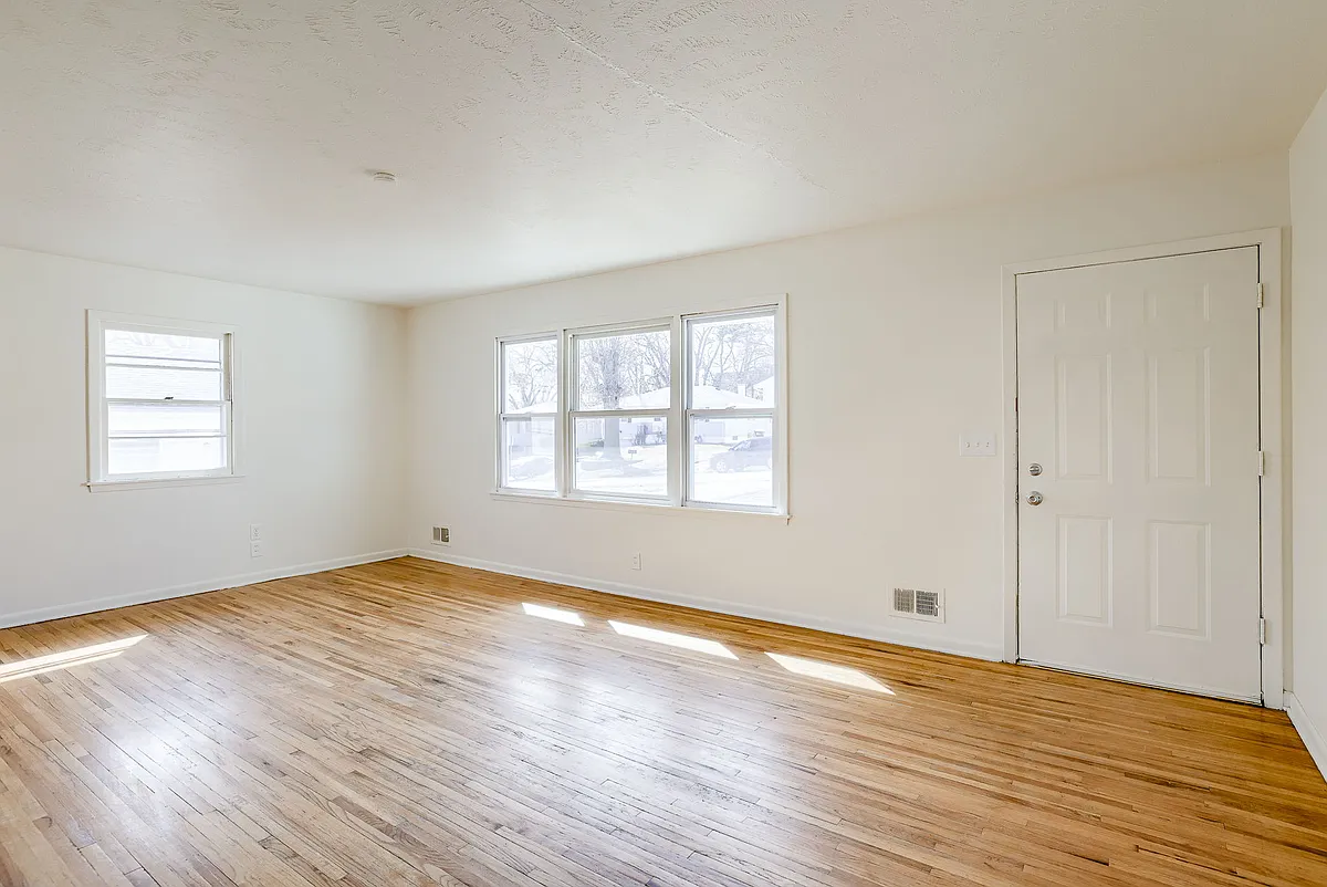 Building Photo - 4623 N 55th St