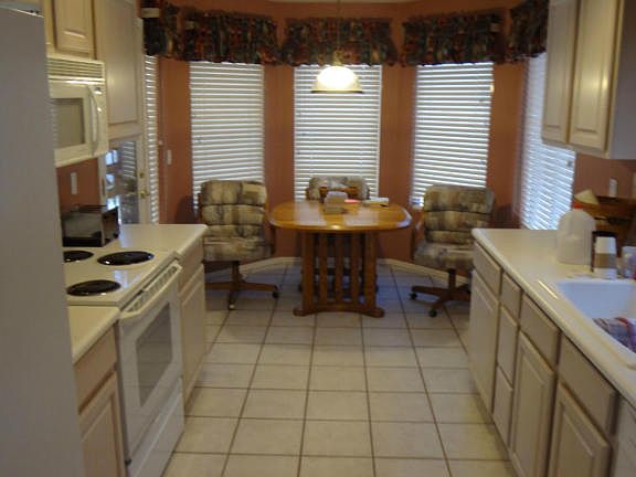 4th image of 8332 W Taro Ln