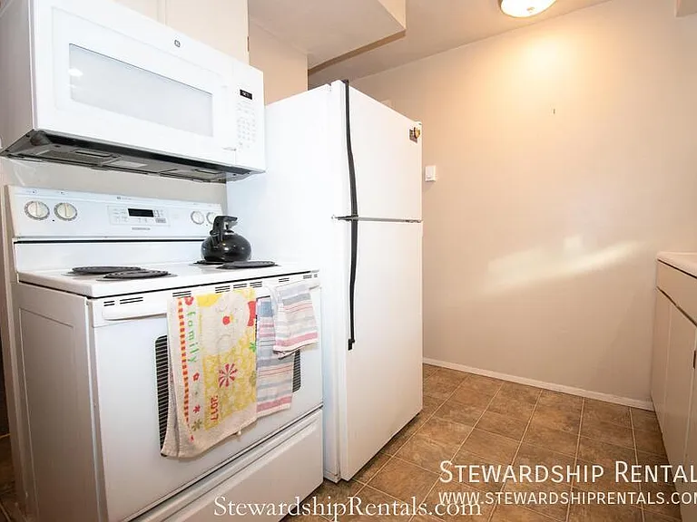 528 Tyler St #14 — Photo 9