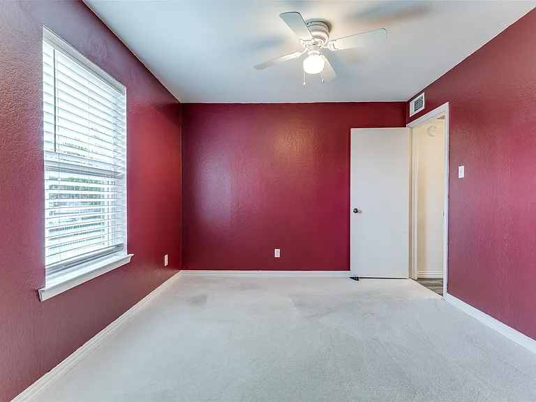 606 Ridgeline Dr — Photo 15