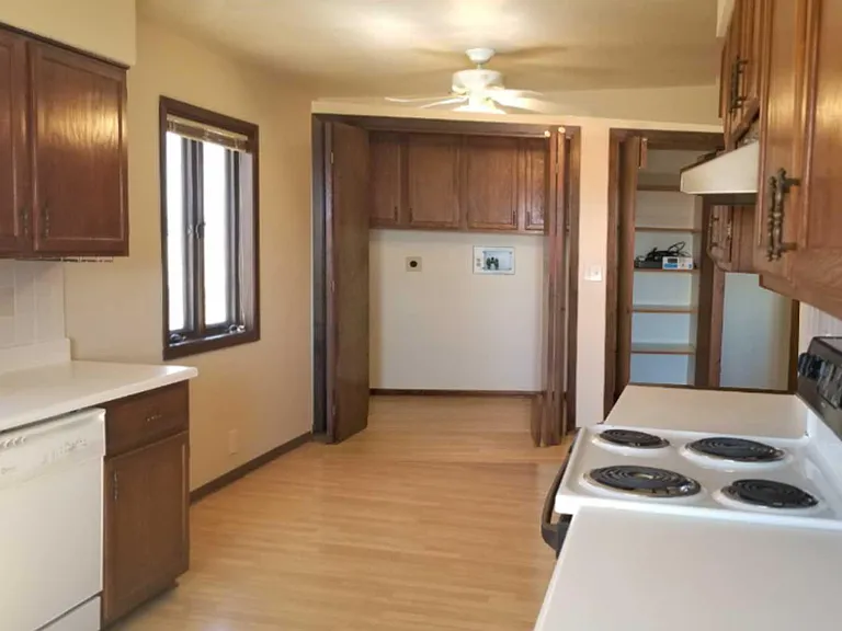 16546 Alcorn Ave — Photo 5