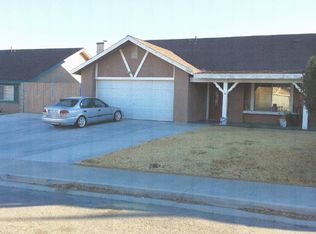 1464 Richfield Ave, Rosamond, CA 93560