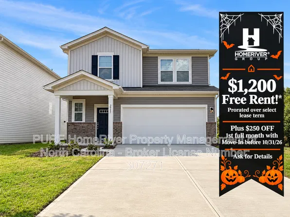 2957 31st Street Ln NE, Hickory, NC 28601