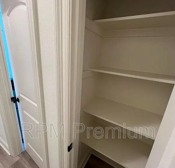 7108 Kenilworth Crossing Ave — Photo 28