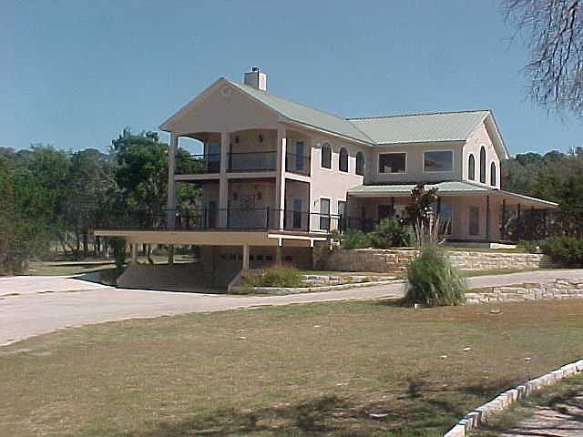 1st image of 145 Lago Vista Trl