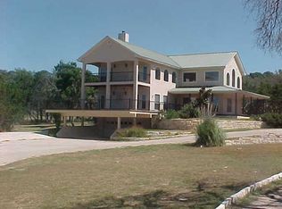 145 Lago Vista Trl, Ingram, TX 78025