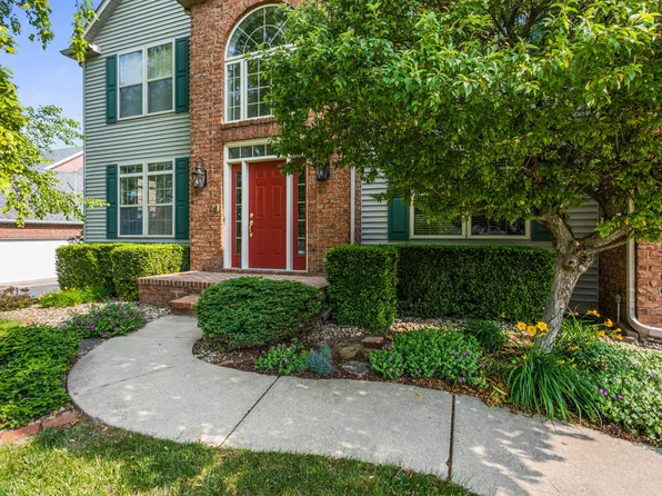 3208 Countrybend Ln, Champaign, IL 61822