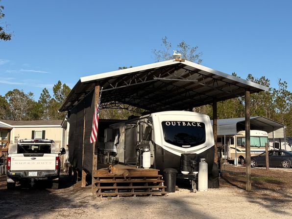 820 Bird Pond Rd NE #A