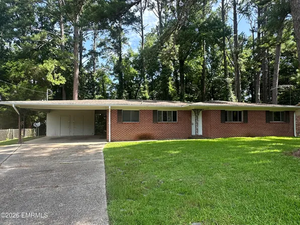1306 N Hills St, Meridian, MS 39305