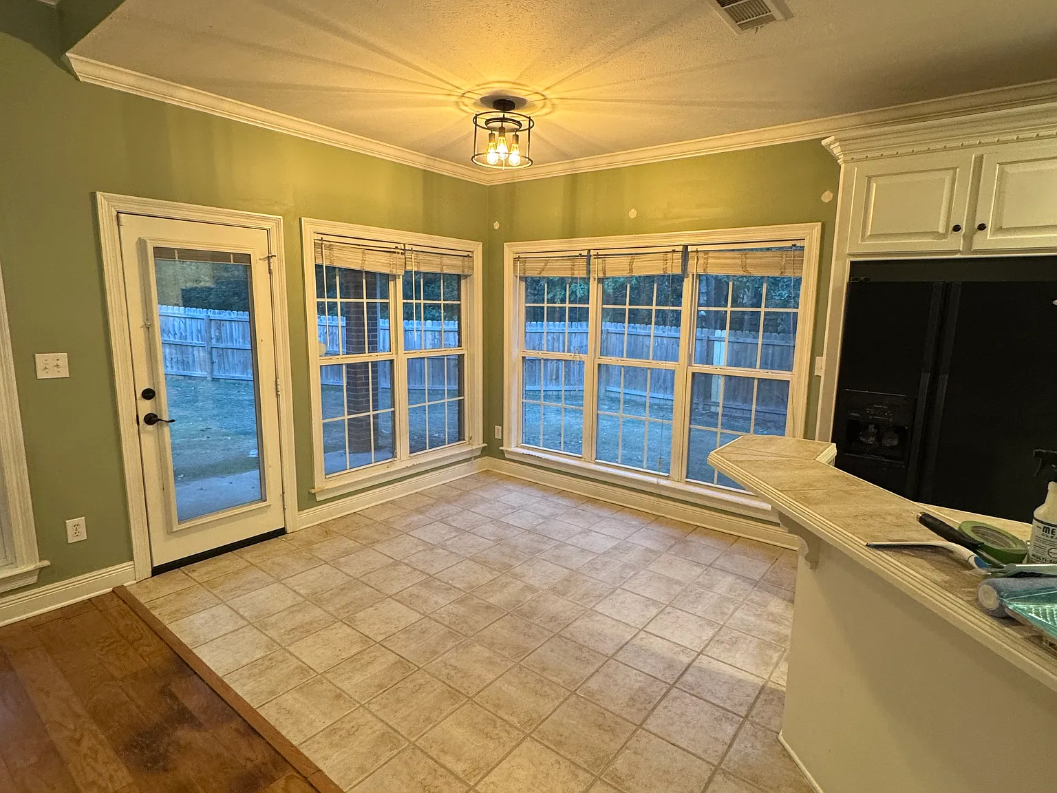 3 bed, 1739 sqft, $2,200 — Photo 4