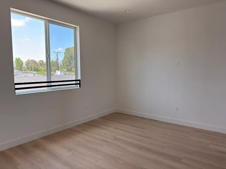 22657 Valerio St #7402 — Photo 19