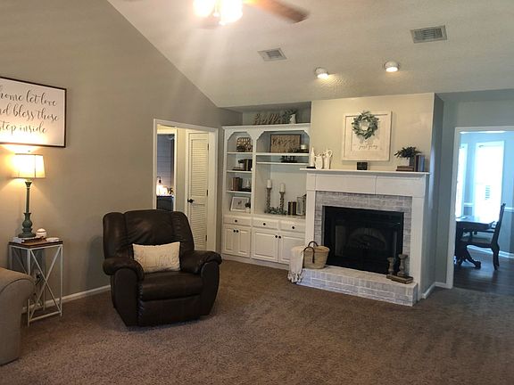 5th image of 1612 Shane Cir