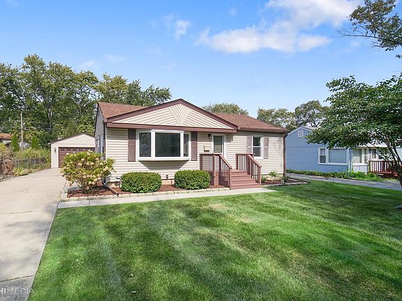 2nd image of 6548 Parkside Dr