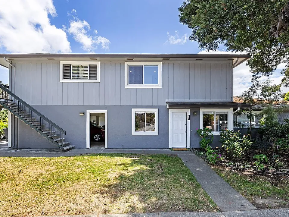 3704 Kerner Blvd