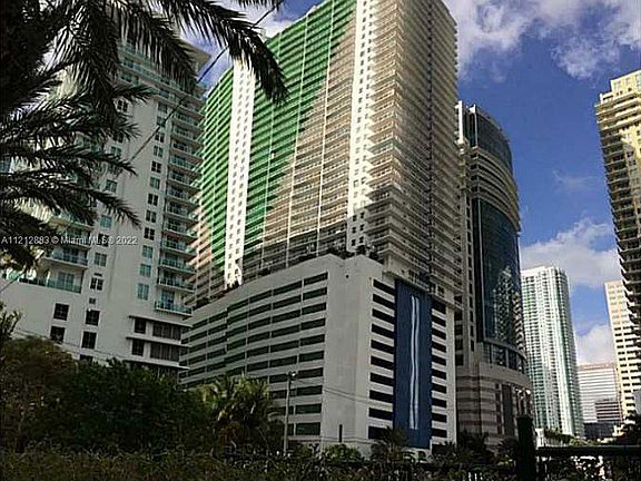 4th image of 1200 Brickell Bay Dr APT 2406