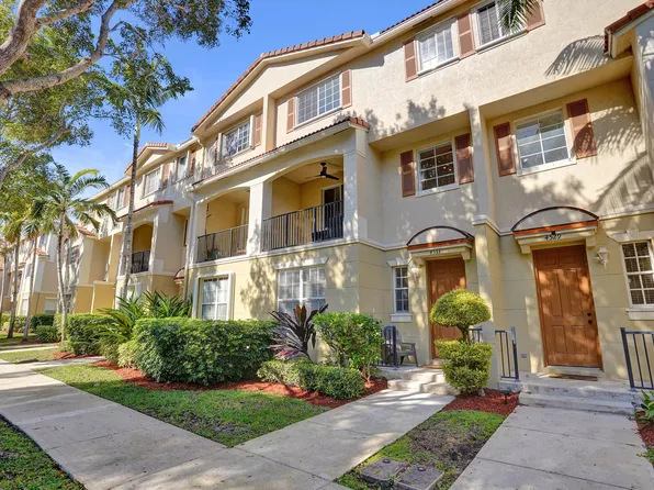 4533 Danson Way, Delray Beach, FL 33445