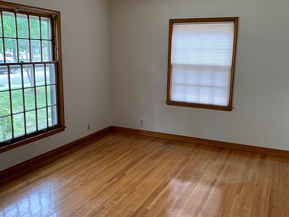 2 front living room_08042025