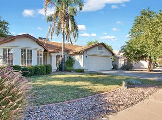 6637 E Fox Cir, Mesa, AZ 85205