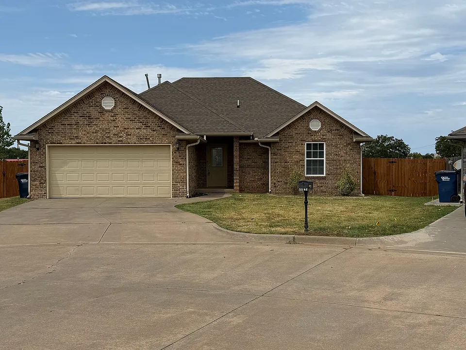 4428 Peachtree Dr