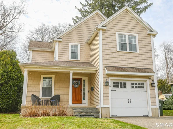 35 Walnut Street, Newington, CT 06111