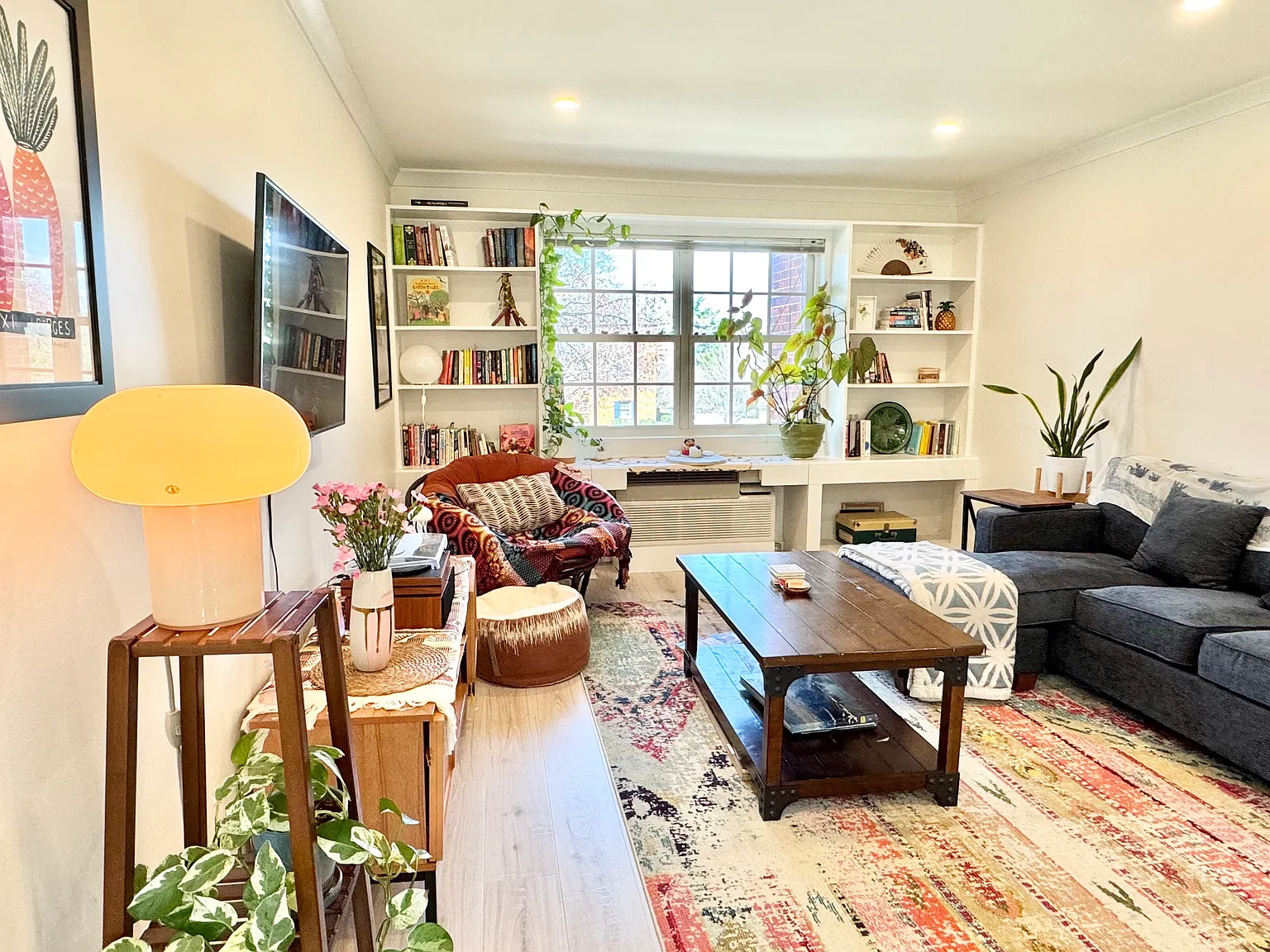 1 bed, 683 sqft, $2,300 — Photo 2