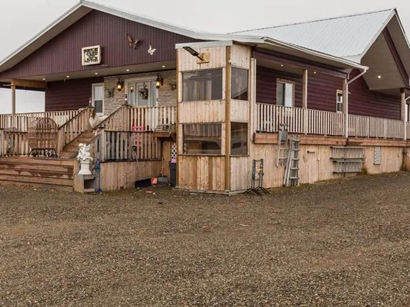 51 NE 2nd St E, Hill Spring, AB T0K 1E0