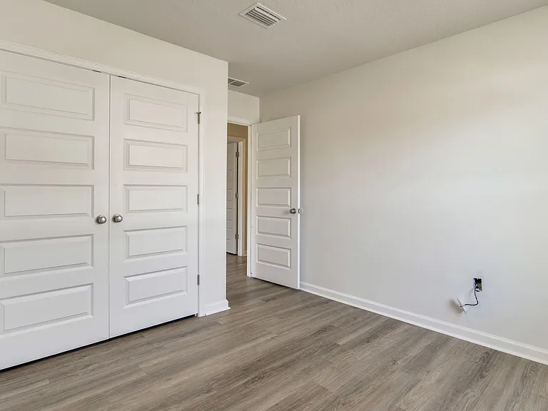 2528 Sutton Place Dr — Photo 20