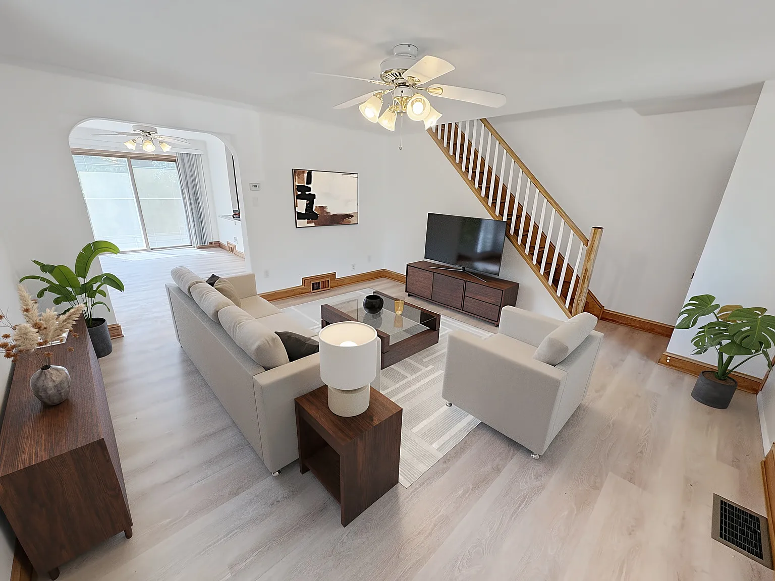 3 bed, 1125 sqft, $2,200 — Photo 2
