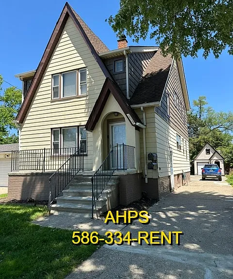 24320 Flower Ave — Photo 8