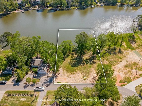 5th image of 1217B Chateau Ln