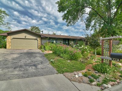 13308 Elm Dr, Burnsville, MN, 55337