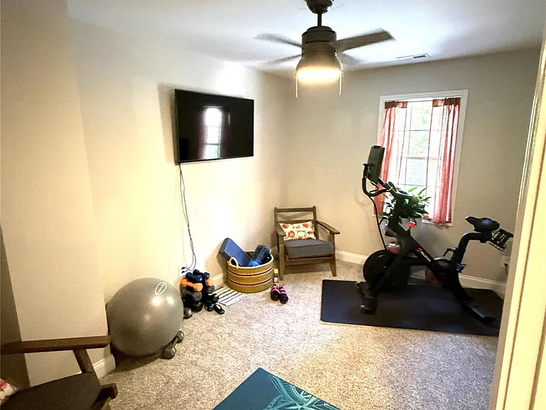 4198 Pickering Dr — Photo 16