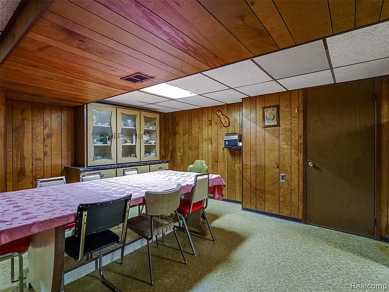 28506 Steele Dr — Photo 27