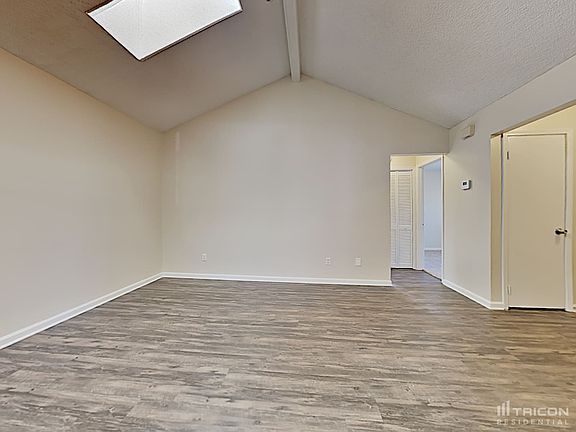 4th image of 8809 Kestrel Ct