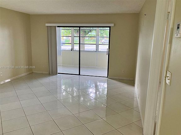 3rd image of 4270 NW 40th St APT 103