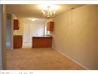 3rd image of 1517 Caldwell St